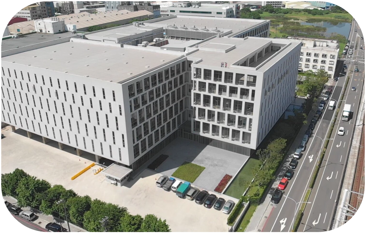 AI伺服器廠（WEF燈塔工廠）